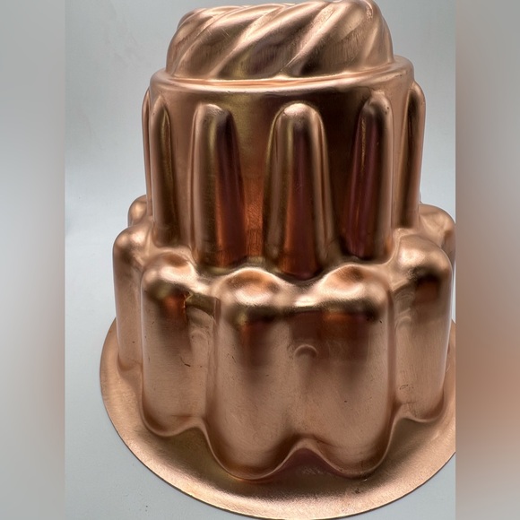 Vintage Retro Copper Cake Pan Baking Dish Jell-O Mold Kitchen Wall Decor Tower - Picture 5 of 8